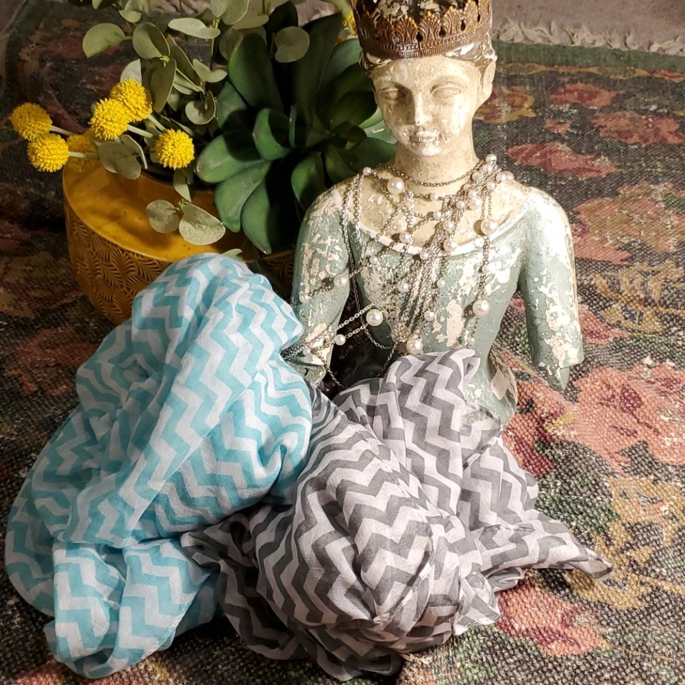 Two Chevron Infinity Scarves (Spend 15$, Get Free)
